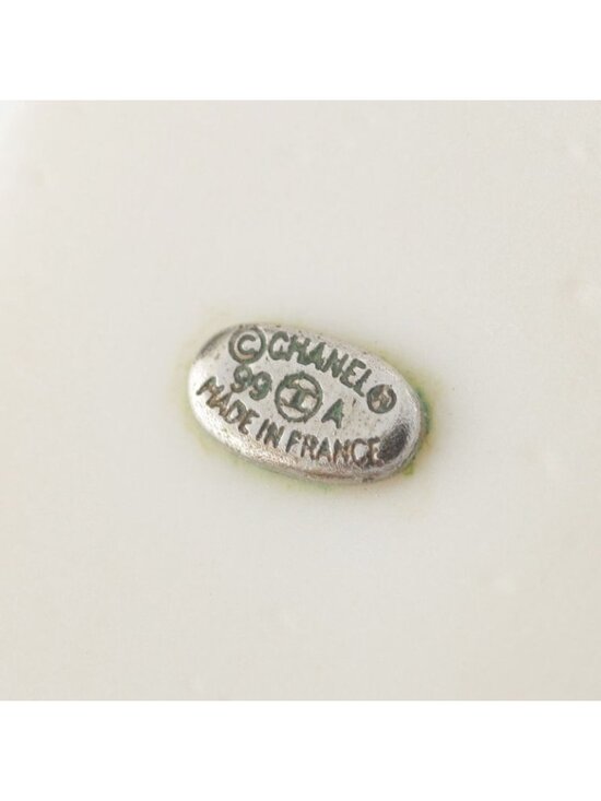 Chanel Plastic Logo Bracelet White - Picture 8 of 10